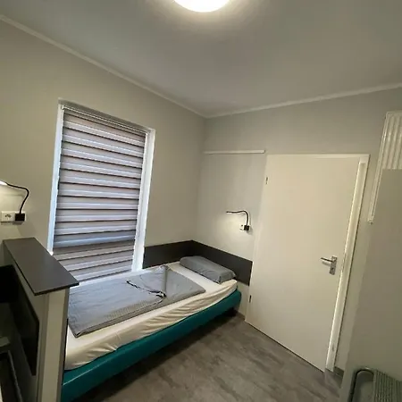 Misburg Wohnungsglueck * هانوفر
