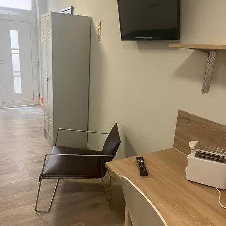 Apartamento Misburg Wohnungsglueck *